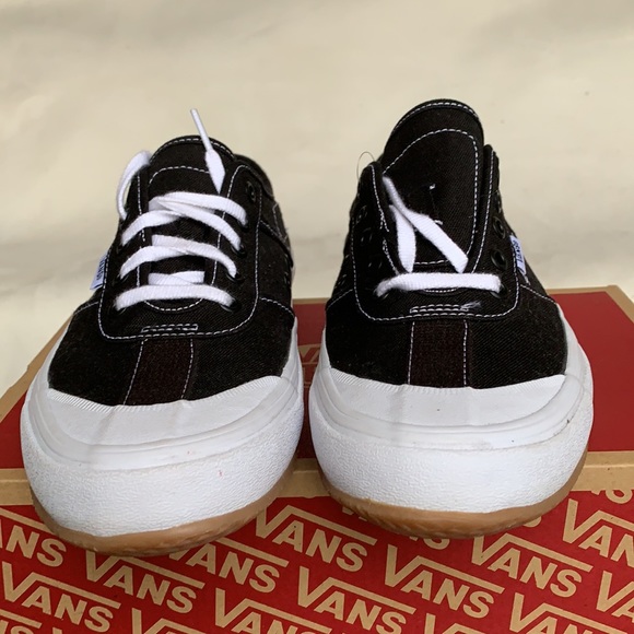 VANS EVADER STAPLE BLACK/TRUE WHITE WMNS - Picture 9 of 16